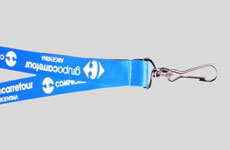 Colgante con logo
